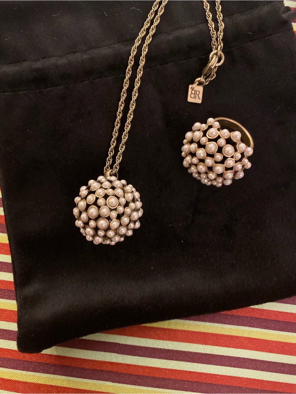 Faux Pearl Cluster Necklace and Ring Set - Gold and Ivory
